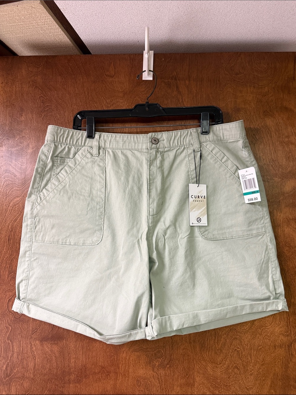 Curve Apparel Women's Sage Green Cargo Shorts